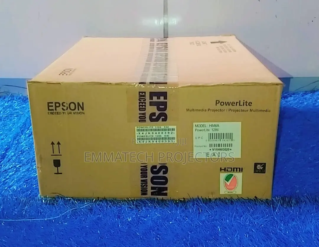 Brand New Wireless Cinema Projector Lekki Lagos , Abuja