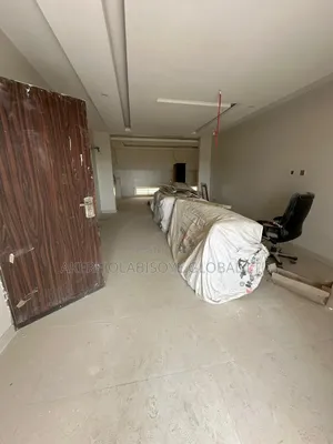 4bdrm Duplex in In An Estate Around for rent