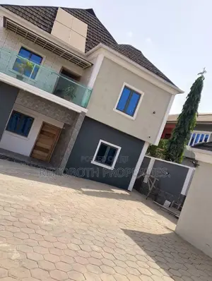 4bdrm Duplex in Akuru, Ibadan for sale
