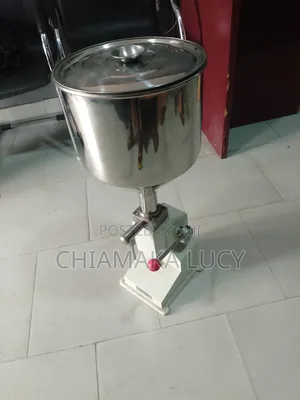 Manual Liquid Paste Filling Machine