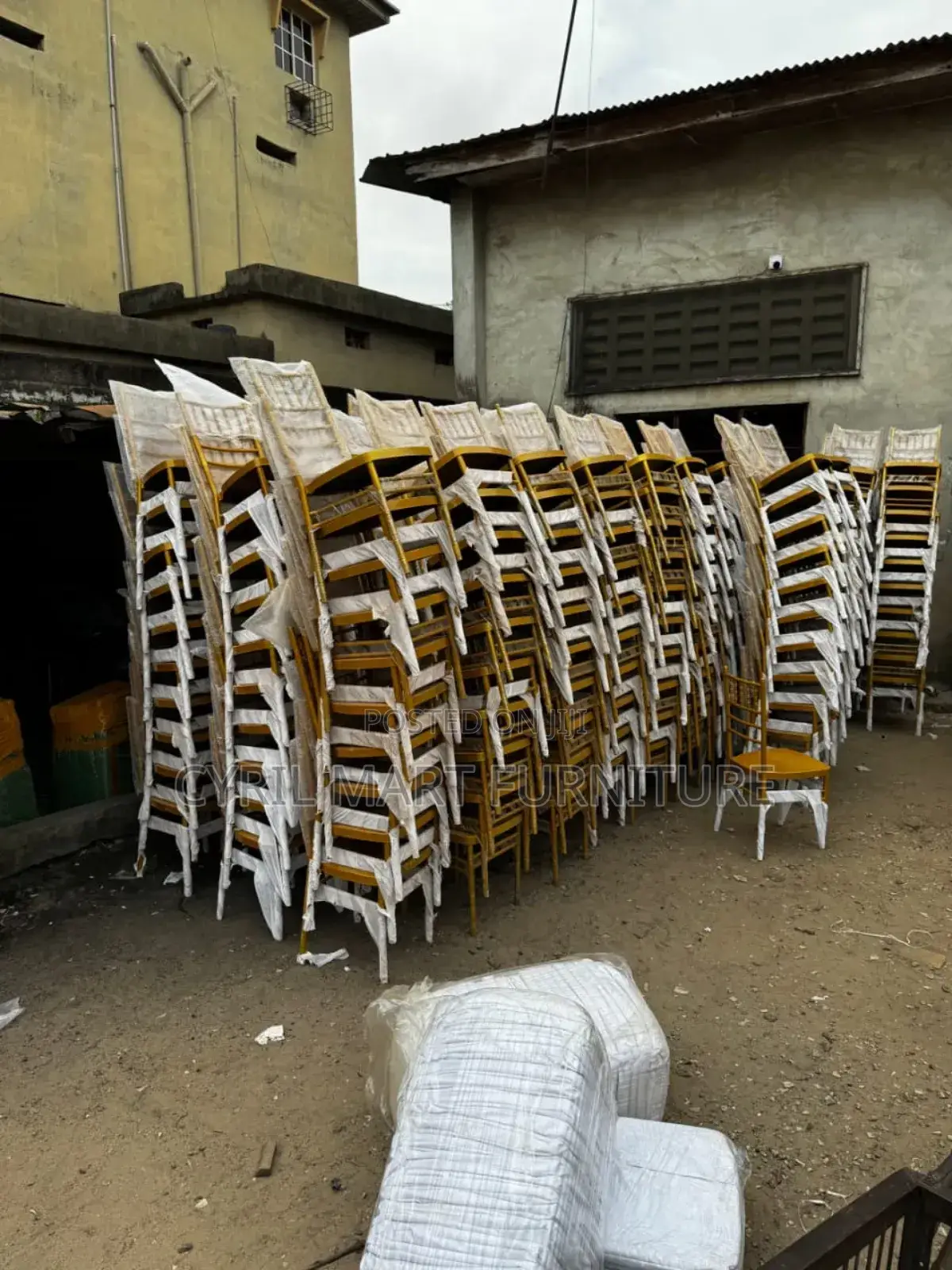Gold Chiavari Chairs