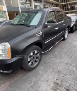 Cadillac Escalade 2010 Black
