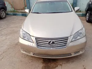 Photo - Lexus ES 350 2012 Gold