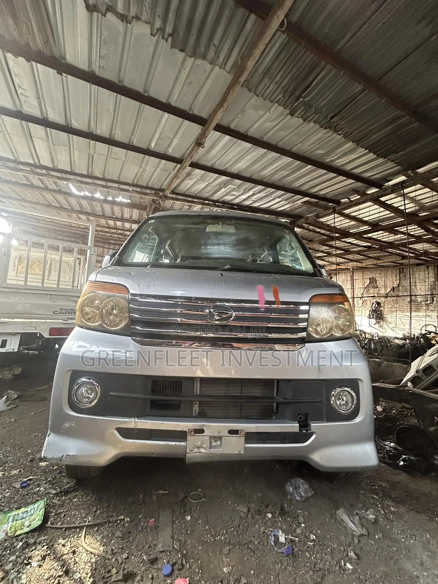Daihatsu Hijet 2012 Silver