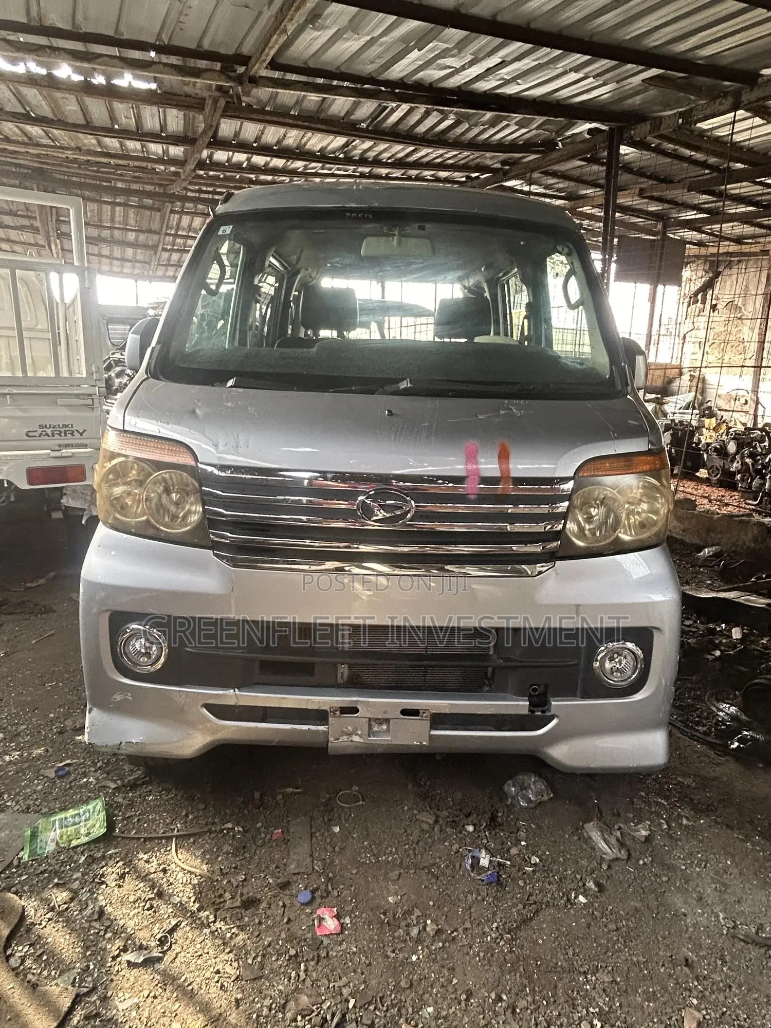 Daihatsu Hijet 2012 Silver