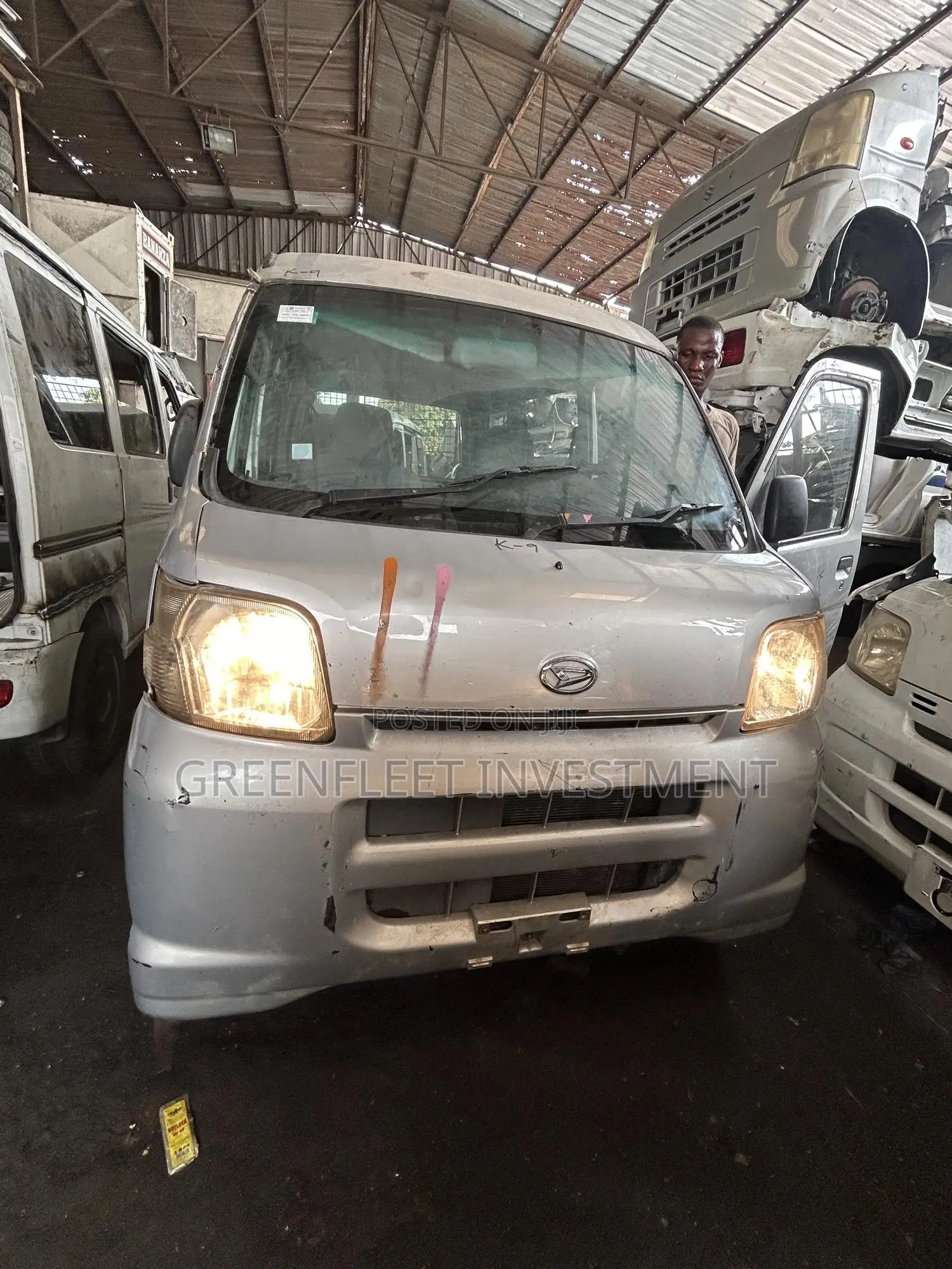 Daihatsu Hijet 2012 Silver