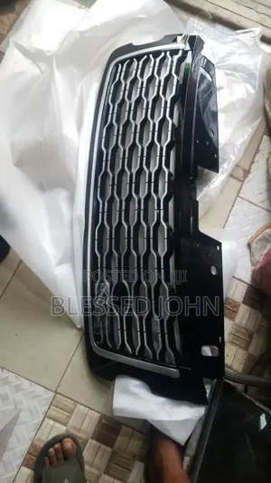 Range Rover Vogue Front Grill 2020