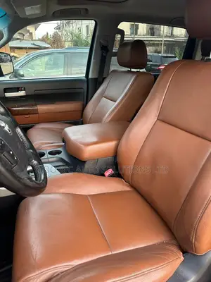 Toyota Tundra 2013 Black