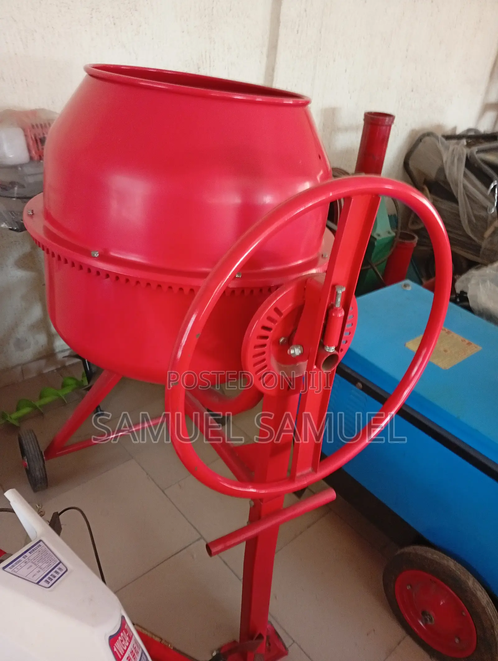 Barrow Mixer