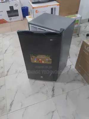 Sleek Skyrun 90L Refrigerator BCD-90g