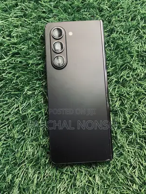 Photo - Samsung Galaxy Z Fold 5 256 GB