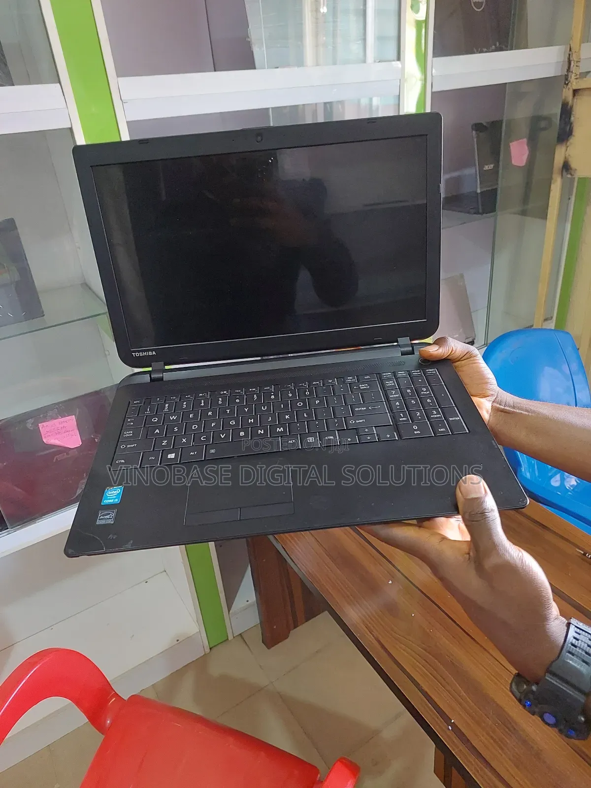 Laptop Toshiba Satellite C50A 8GB Intel Core I5 HDD 320GB