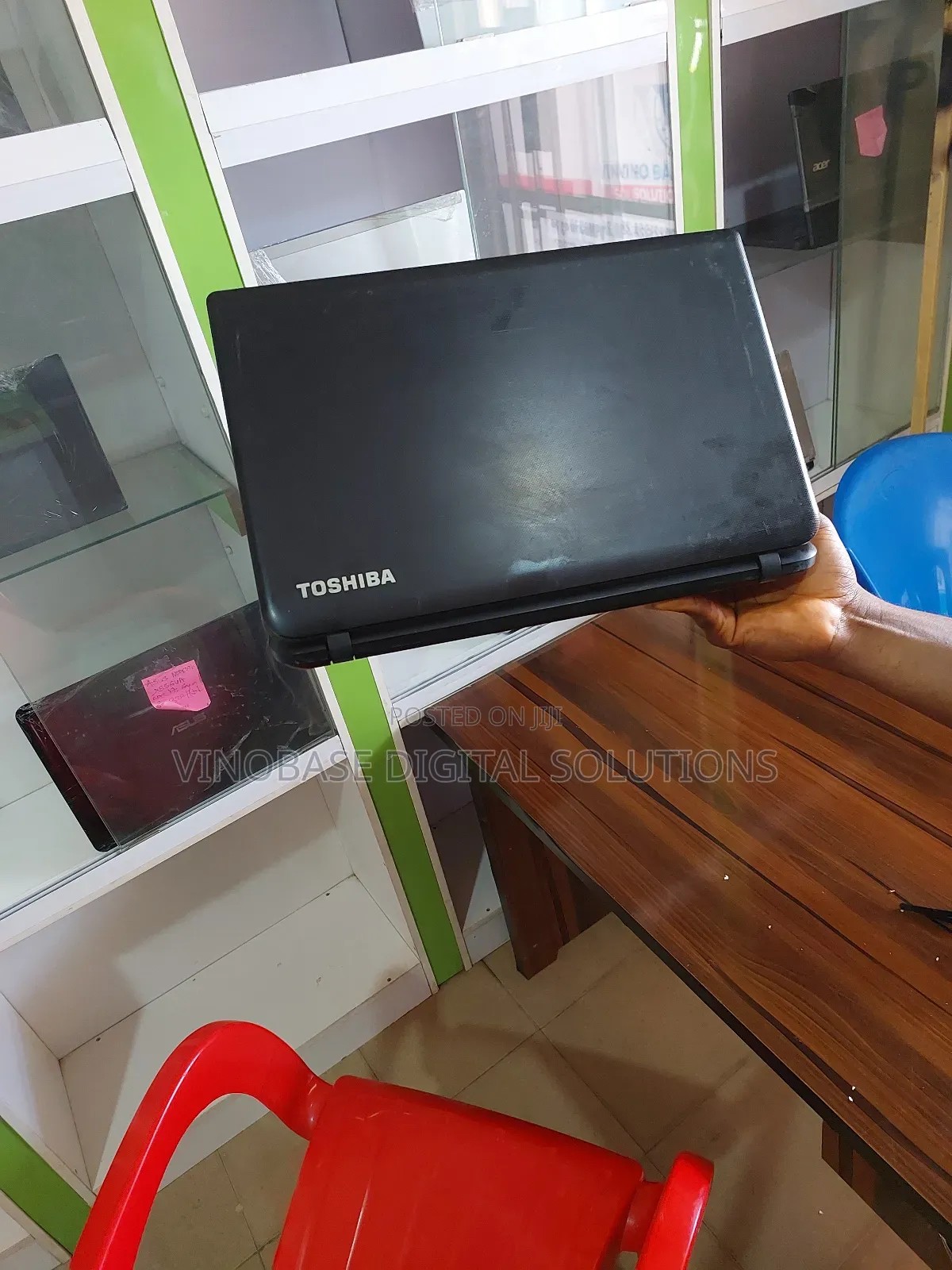 Laptop Toshiba Satellite C50A 8GB Intel Core I5 HDD 320GB