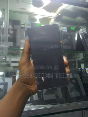 New Samsung Galaxy Z Flip4 128 GB Blue