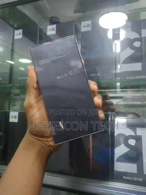 New Samsung Galaxy Z Flip4 128 GB Blue
