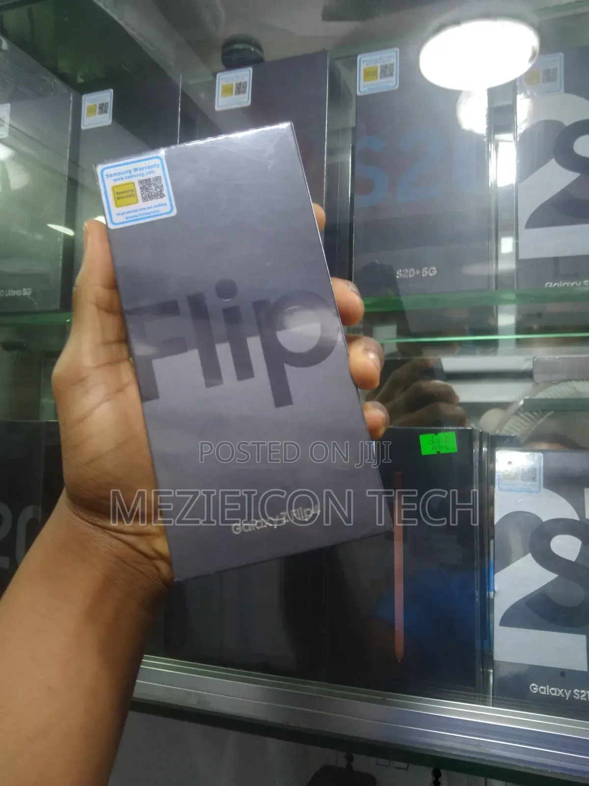 New Samsung Galaxy Z Flip4 128 GB Blue