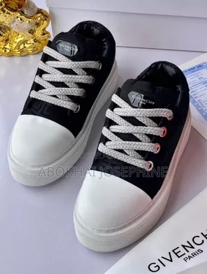 Photo - Givenchy Sneakers