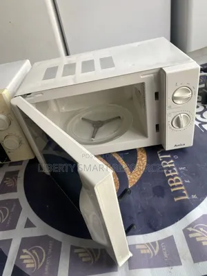 Amica Microwave