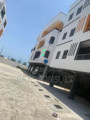 3bdrm Apartment in Cumberwall Court, Abijo for sale