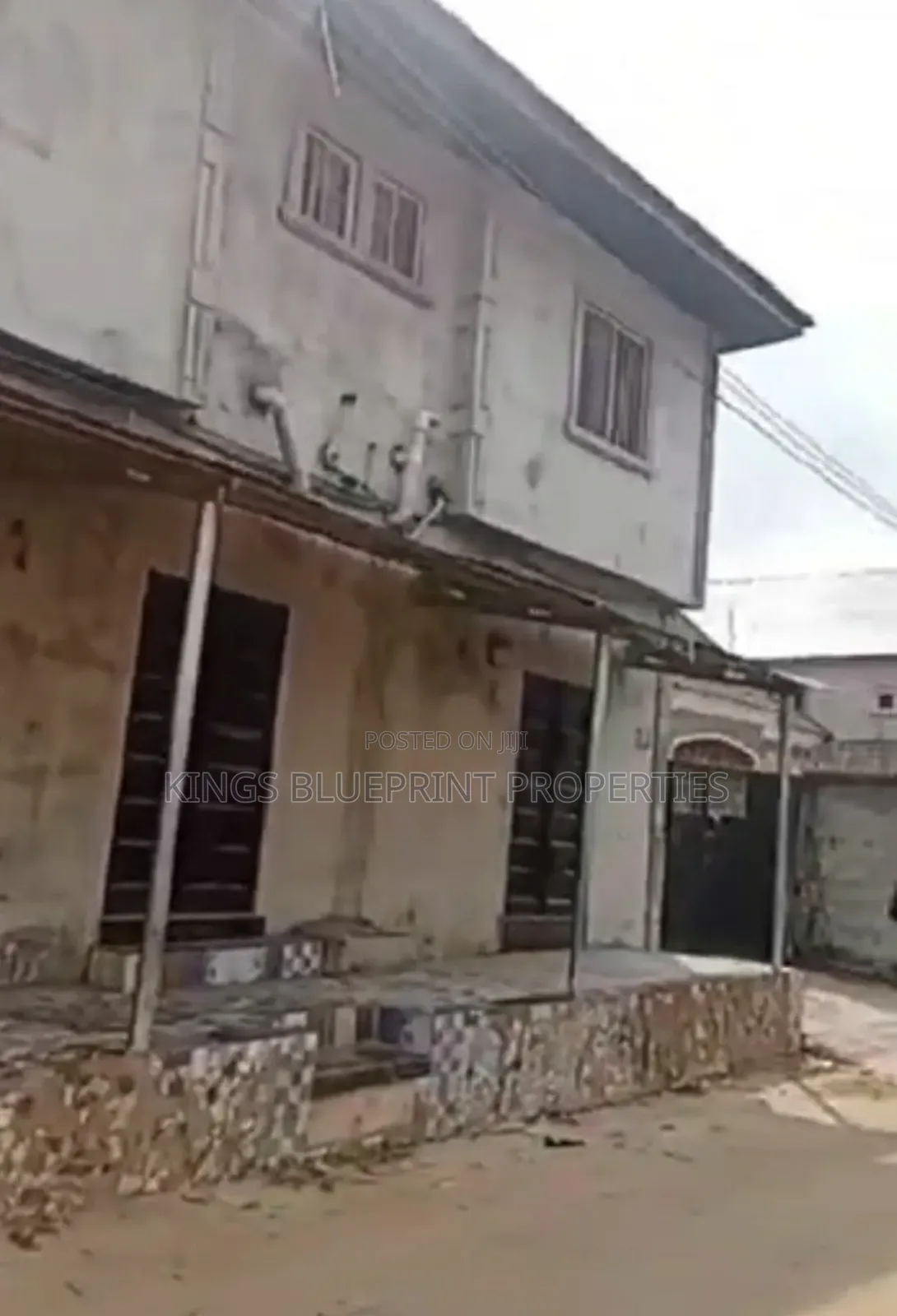 2bdrm Block of Flats in Okuokoko, Warri for sale