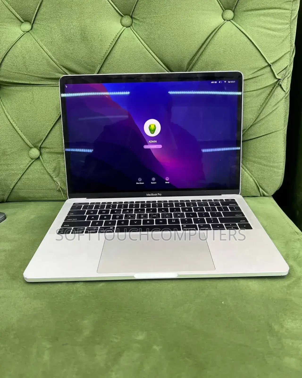 Laptop Apple MacBook Pro 2017 8GB Intel Core i5 SSD 256GB