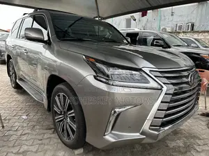 Lexus LX 2018 Gray