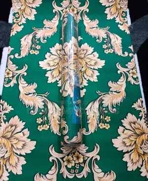 Green Floral Design Wallpaper