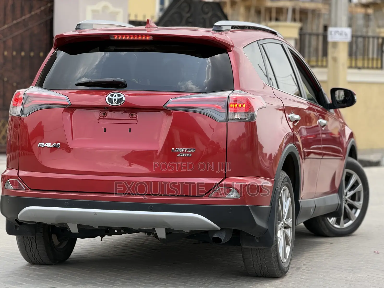 Toyota RAV4 2018 Red in Amuwo-Odofin - Cars, Exquisite Autos | Jiji.ng