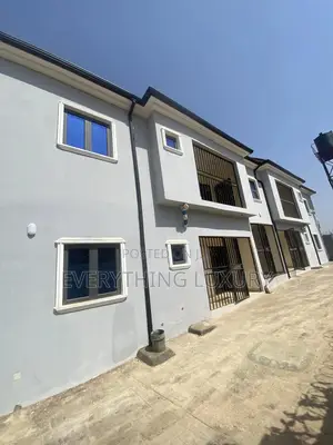 2bdrm Block of Flats in Ushafa for rent