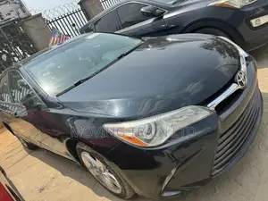 Toyota Camry 2016 Black