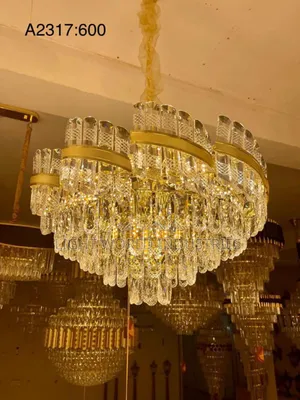 Big Chandelier Light
