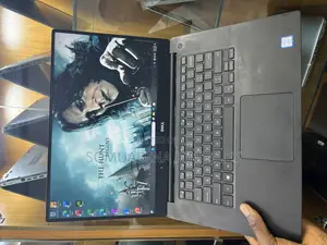 Laptop Dell XPS 15 9560 16GB Intel Core I7 SSD 512GB