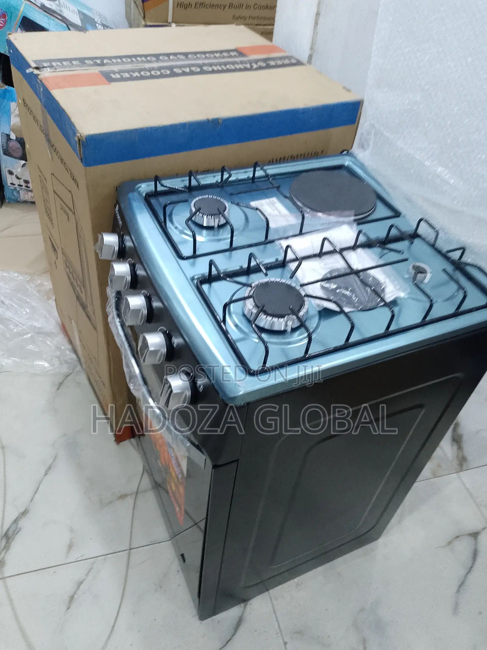 Reliable and Stylish Standing Cooker