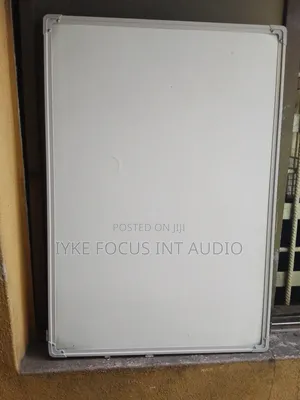 2ft by 3ft Magnetic White Board (Onl)