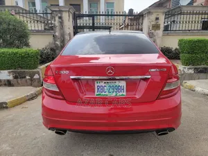 Mercedes-Benz C300 Sport Sedan AWD (3.0L 6cyl 7A) 2009 Red