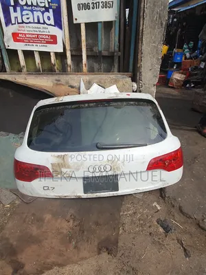 Complete Boot Audi Q7 2013