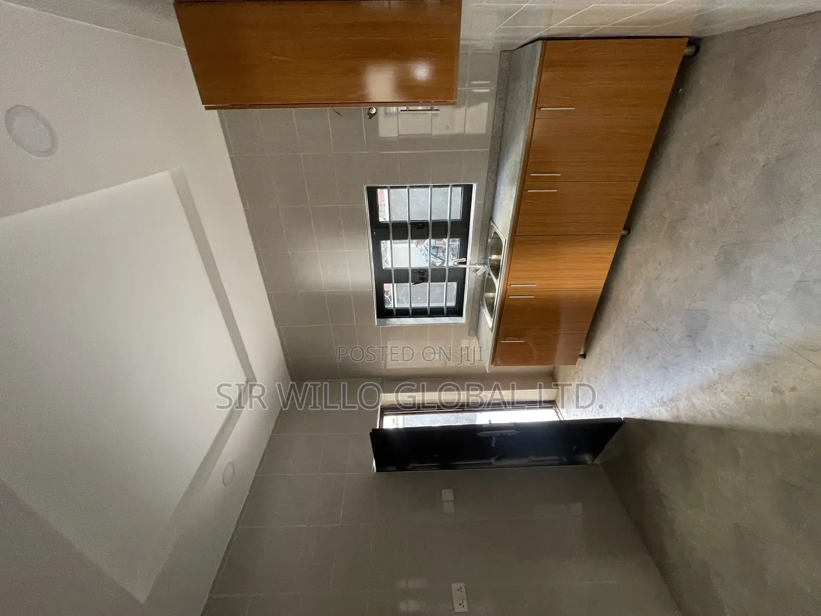 2bdrm Block of Flats in Life Camp for sale