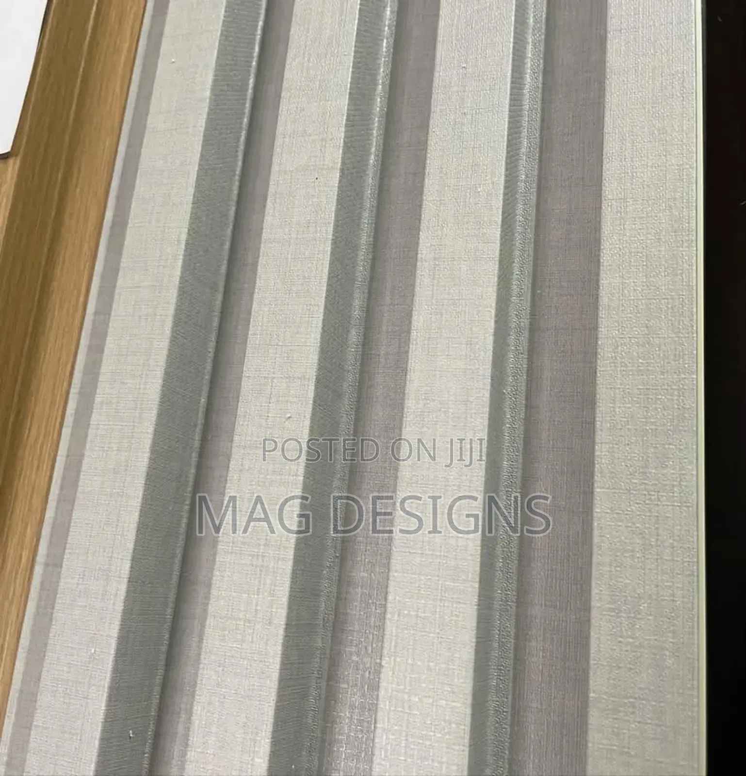 Fluted Panel TV CONSOLE (Tz315)