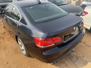 BMW 328i 2010 Blue