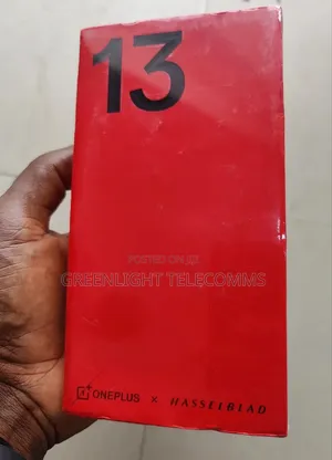 Photo - New OnePlus 13 512 GB Black