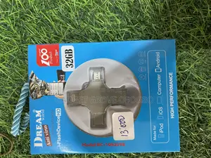 Dream World 32GB 4 in 1 Flash Drive