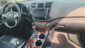 Toyota Highlander 2013 Gray