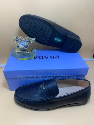 Men's Prada Plain Leather Single Sole Loafers