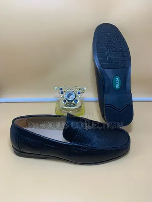 Men's Prada Plain Leather Single Sole Loafers