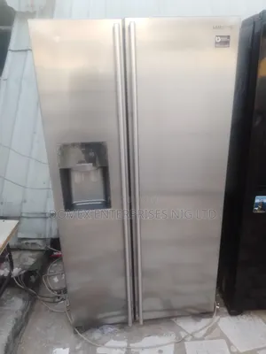 Samsung Side by Side With Dispenser