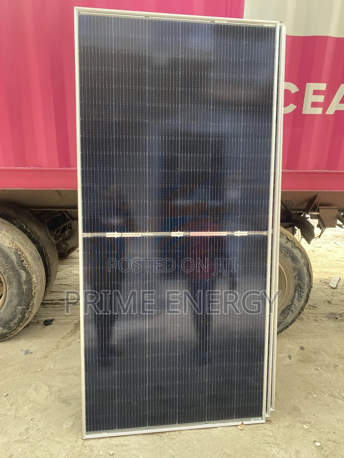 Jinko 560w Bifacial Solar Panel