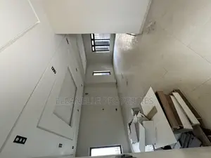 5bdrm Duplex in Guzape District for rent