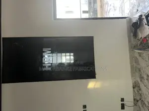 Customized Fixed Glass