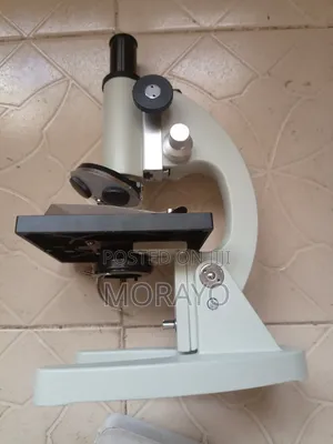 Microscope