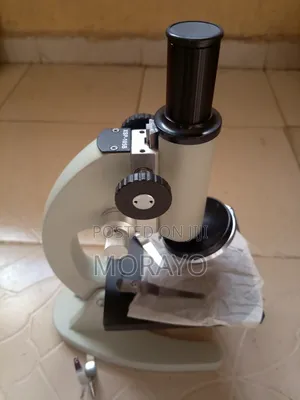 Microscope
